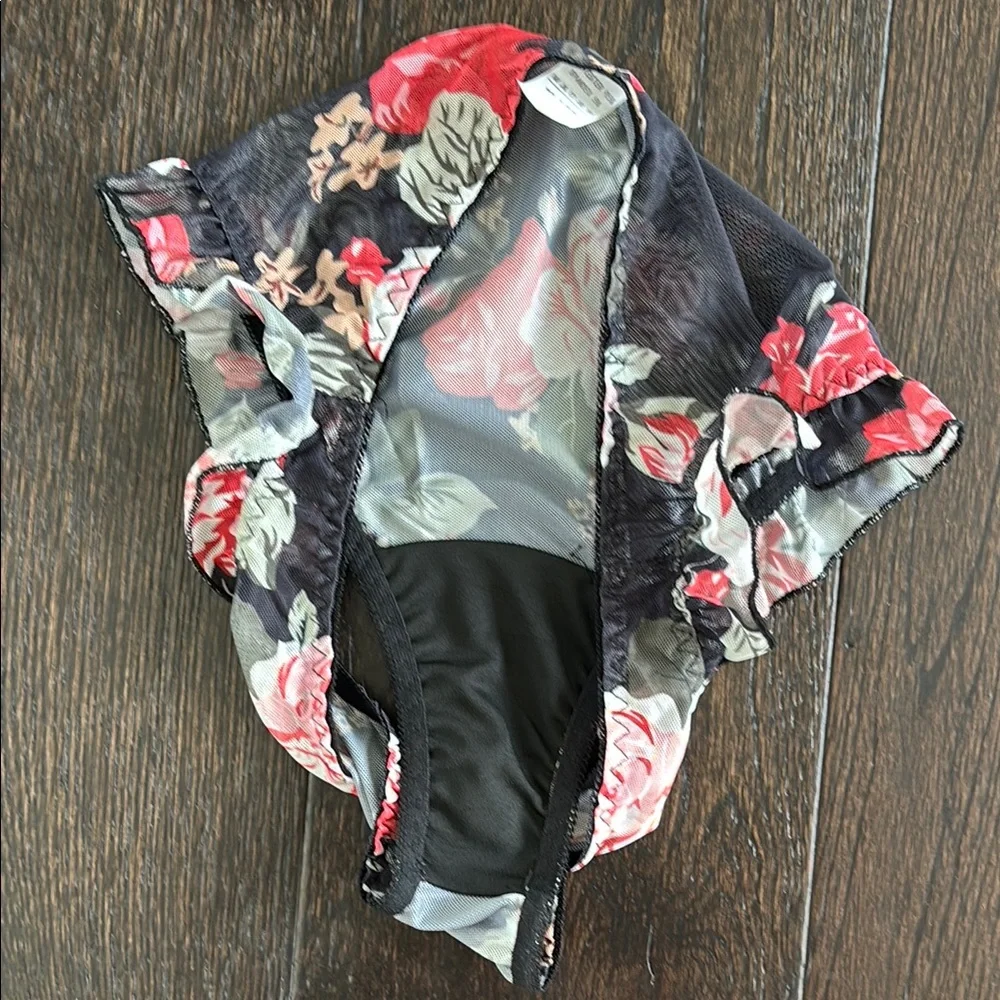 Floral Mesh Set - Picture 7 of 11